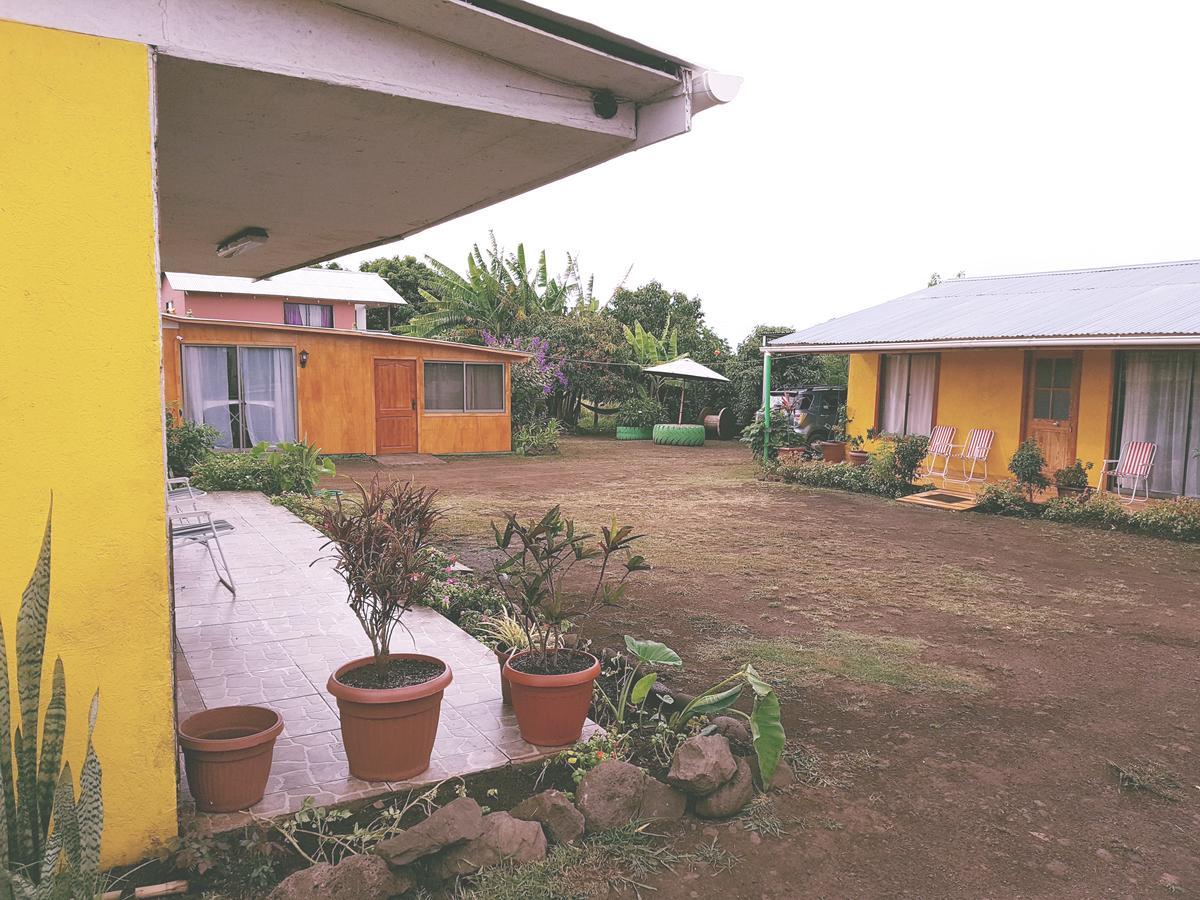 Cabana Tongariki Hanga Roa Exterior photo
