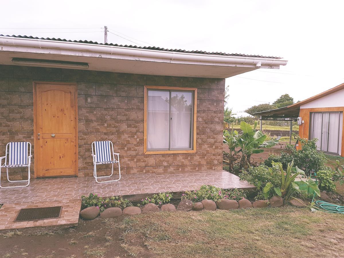Cabana Tongariki Hanga Roa Exterior photo